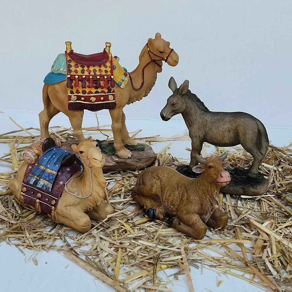NIB THREE KINGS GIFTS SET OF 4 ANIMALS FOR THE 7" REAL LIFE NATIVITY - Picture 1 of 14